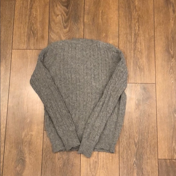 Joe Fresh Gray Sweater Size L - Picture 4 of 4